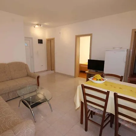 Apartments In Silo/Insel Krk 13430 Exterior photo