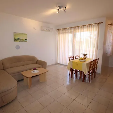Apartments In Silo/Insel Krk 13430 Room photo
