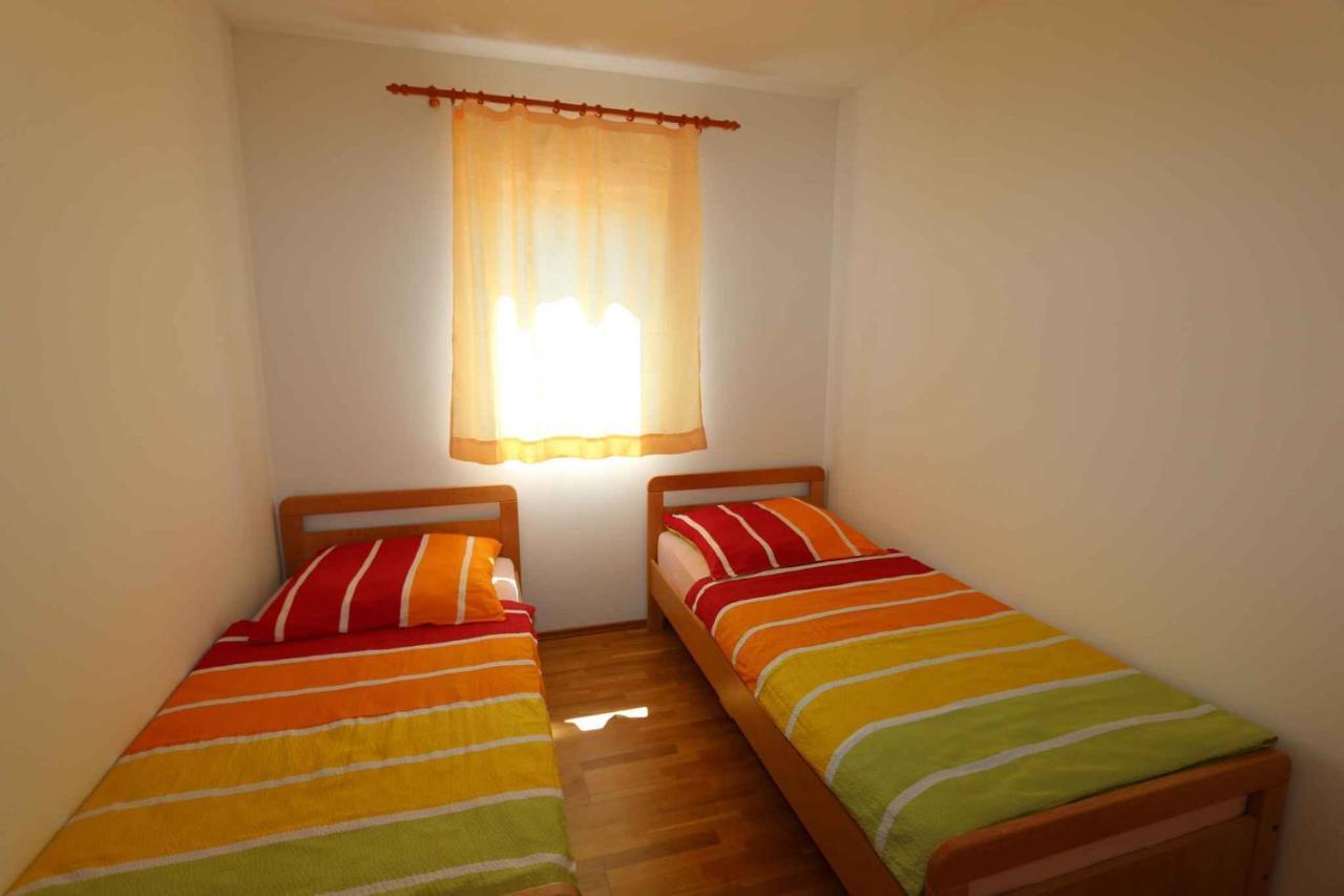In Silo/insel Krk 13430 Apartment